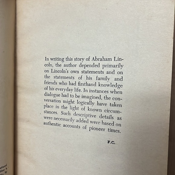 Paperback “Abe Lincoln - Gets His Chance” by Frances Cavanah - Picture 7 of 16